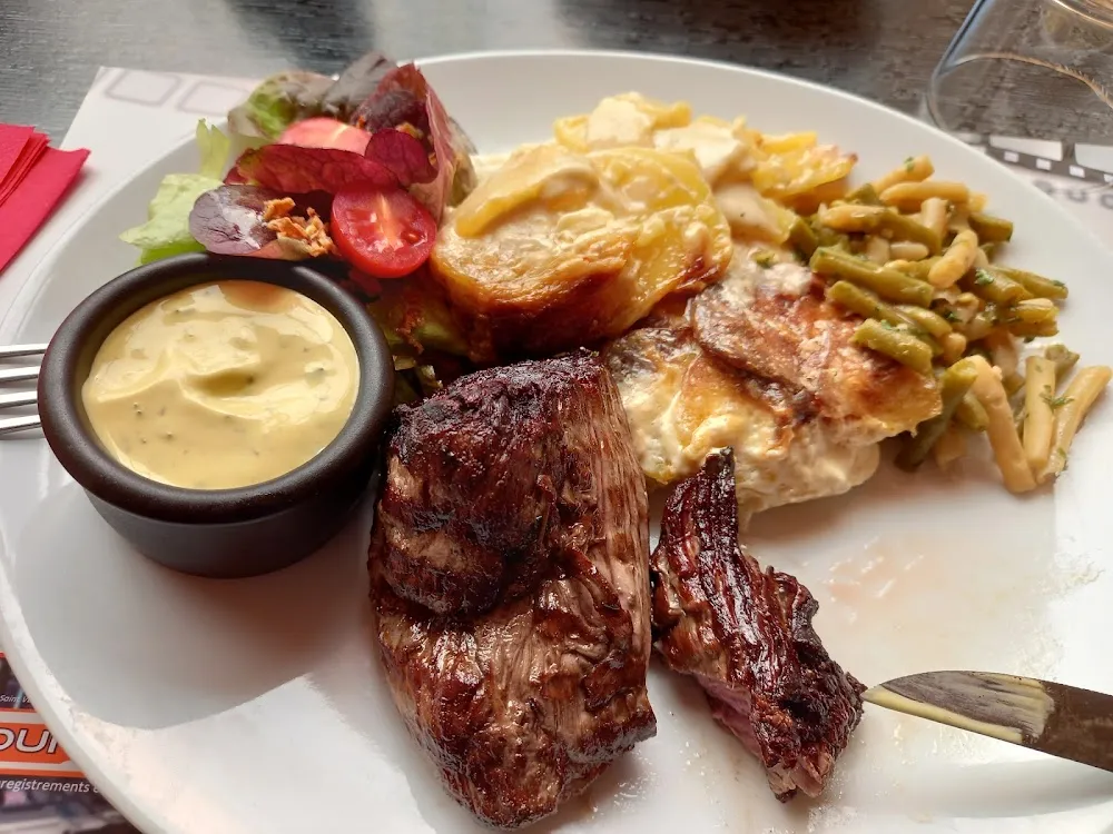 Entrecote Et Son Gratin Dauphinois